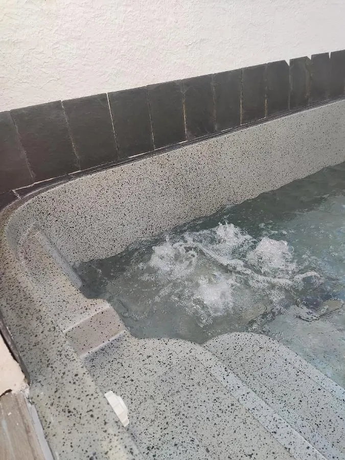 Villa Bali con jacuzzi climatizado y piscina climatizada con jacuzzi Chiclana de la Frontera
